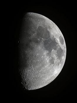Moon-2016-10-10.jpg