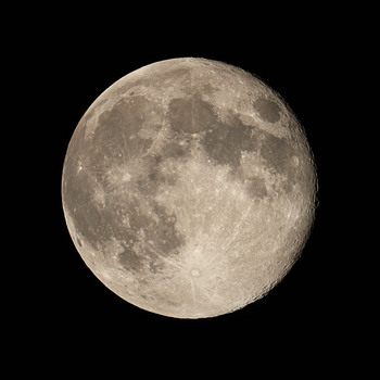 Moon2019-4-20.jpg